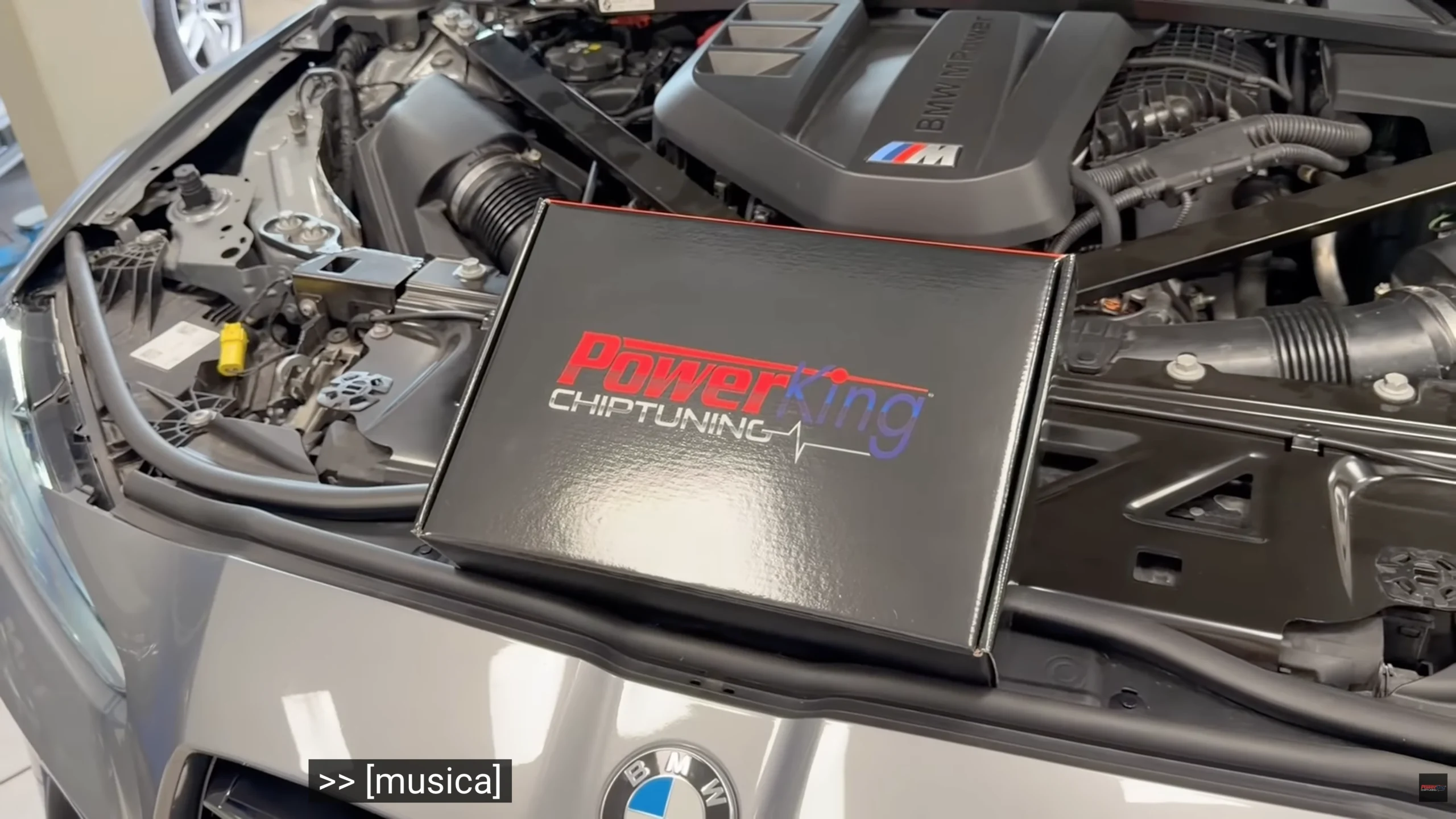 Centralina aggiuntiva PowerKing BT2 con emulatore OPF su BMW M3